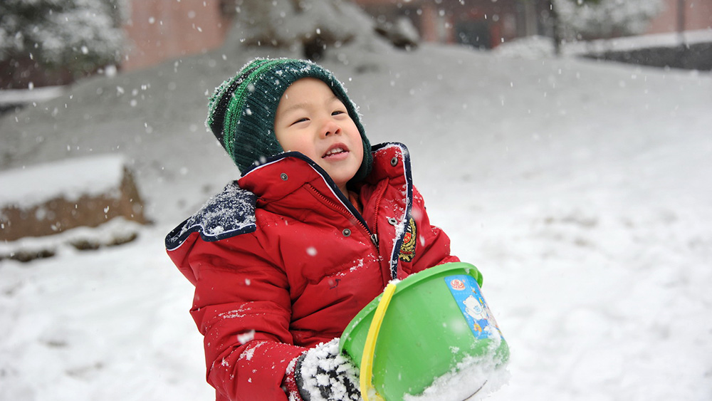 初雪，沒有炸雞和啤酒